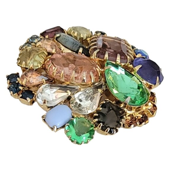 Gold Tone Molded Glass, Rhinestone Prong-Set Cluster Brooch, M768 - Picture 6 of 10